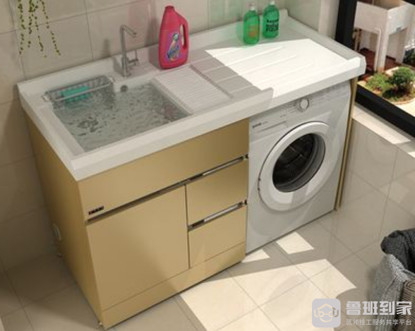 太空铝和不锈钢洗衣柜哪个好
